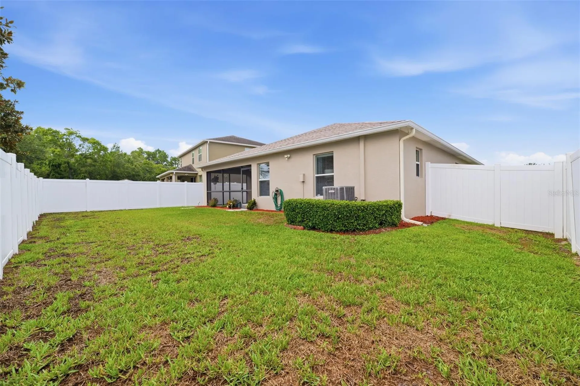 10114 Ives Loop Hudson FL 34667