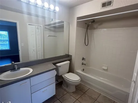 8939 Latrec Avenue Orlando FL 32819