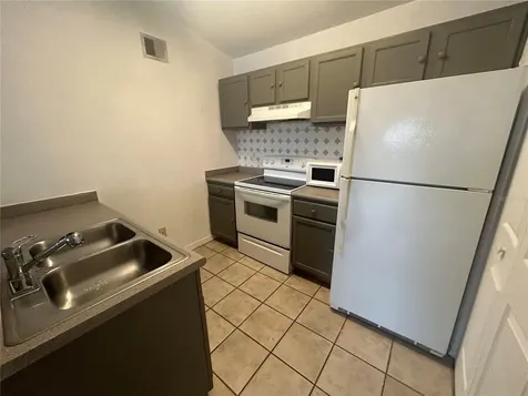8939 Latrec Avenue Orlando FL 32819