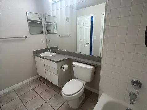 8939 Latrec Avenue Orlando FL 32819