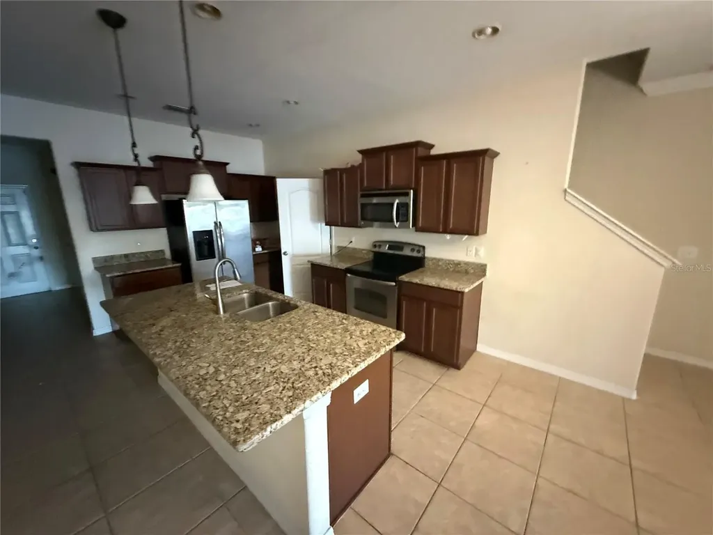1511 Harbour Blue Street Ruskin FL 33570