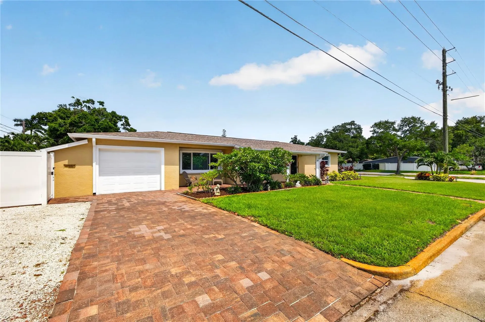 249 54th Street N St Petersburg FL 33710