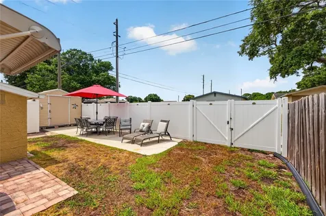 249 54th Street N St Petersburg FL 33710