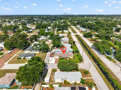 249 54th Street N St Petersburg FL 33710