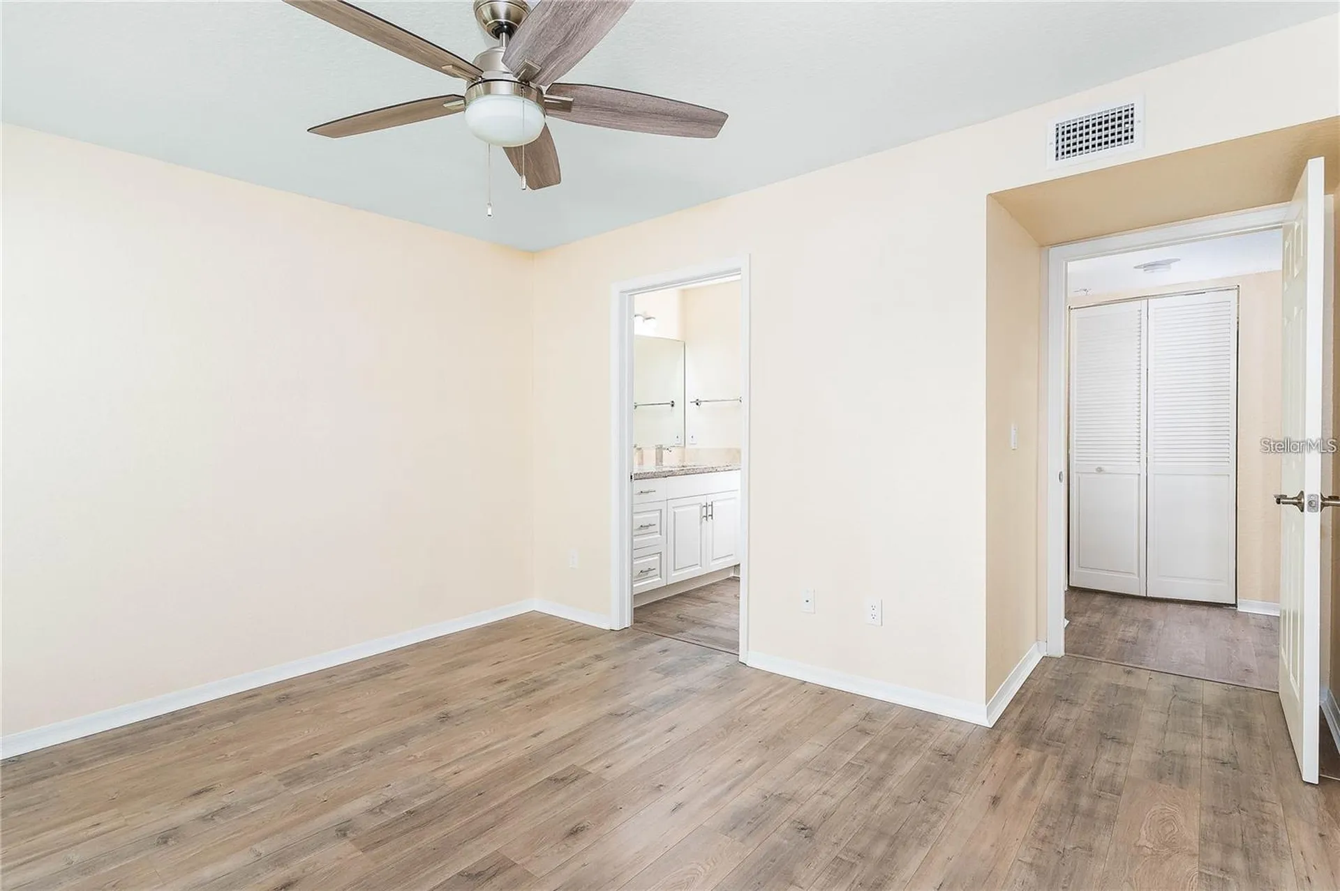 6308 Raleigh Street Orlando FL 32835