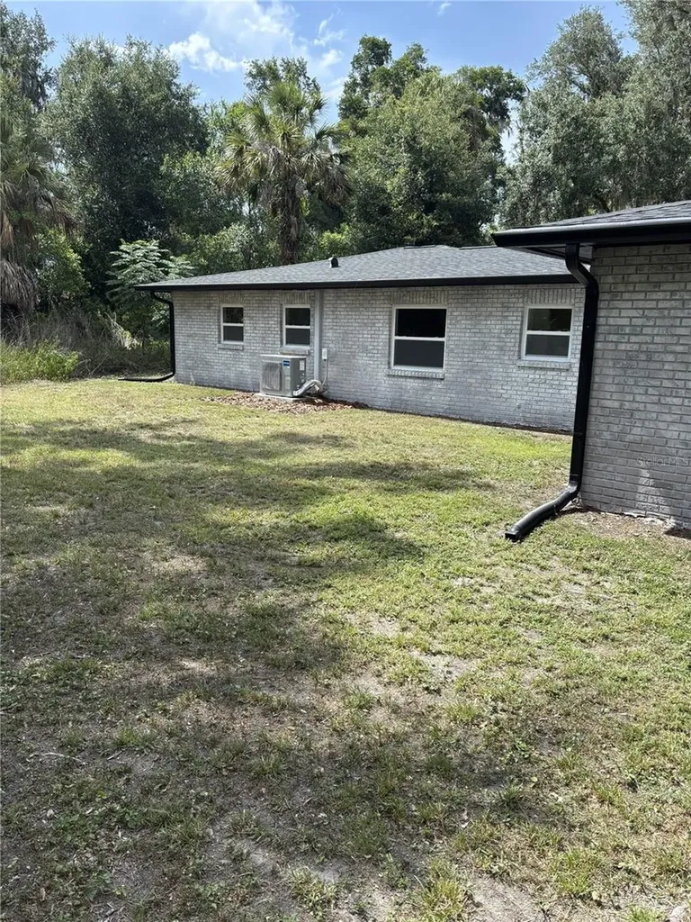 2911 Williams Road Plant City FL 33565