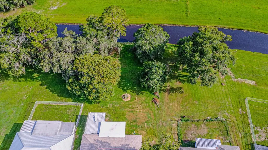7208 Honeysuckle Drive Sebring FL 33876