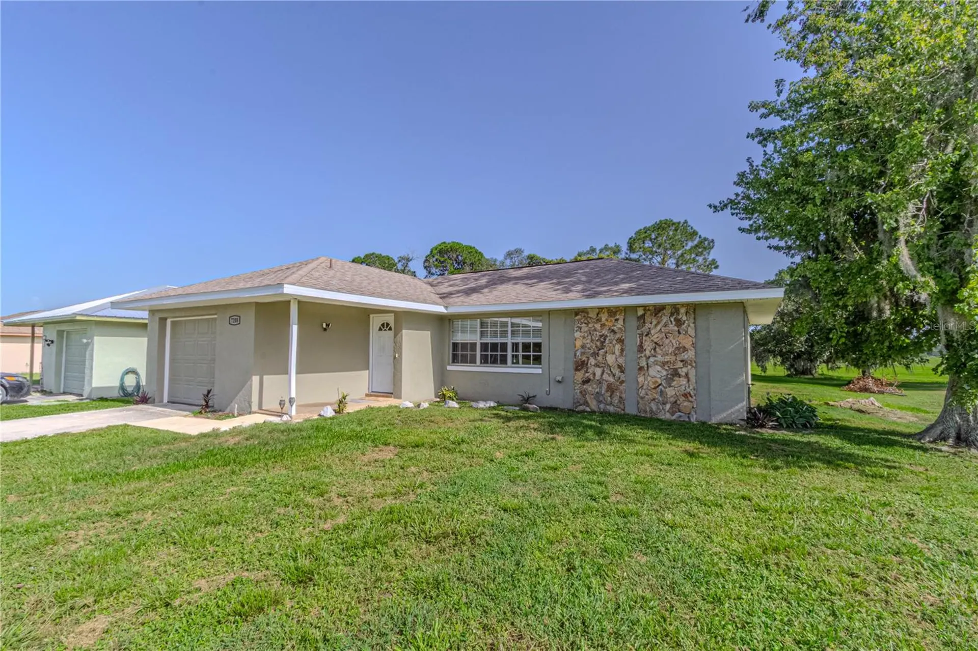 7208 Honeysuckle Drive Sebring FL 33876