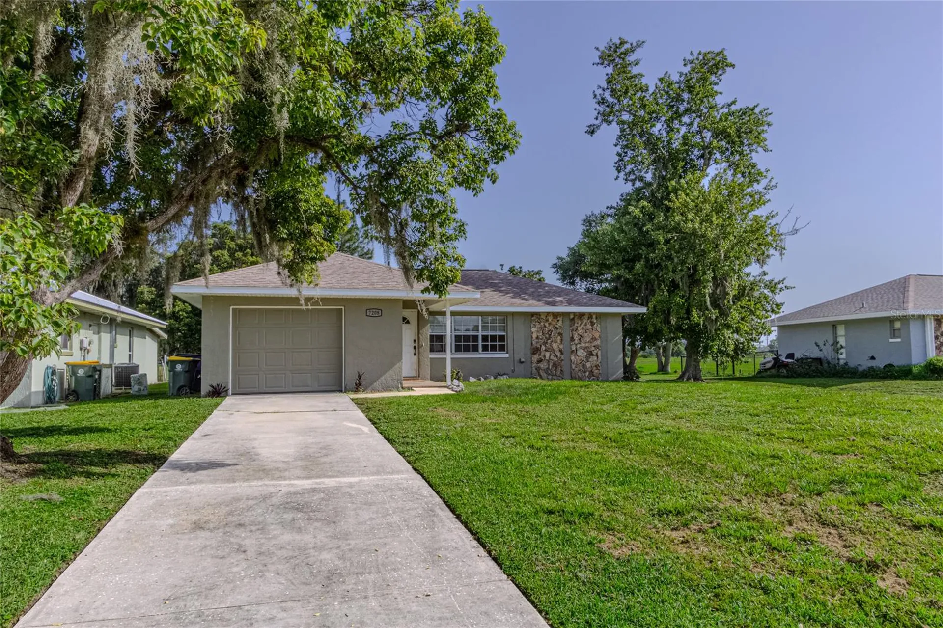7208 Honeysuckle Drive Sebring FL 33876