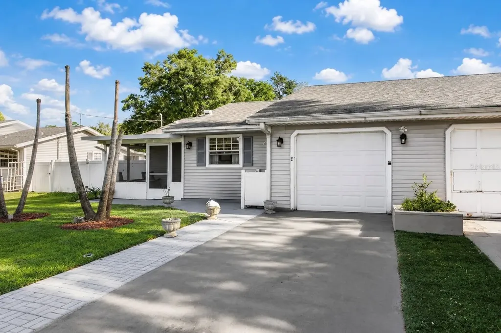 1046 Charles Street Port Orange FL 32129