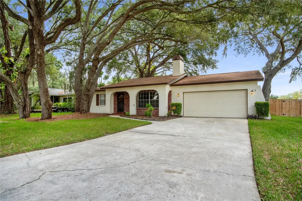 2217 Boxwood Way Brandon FL 33511