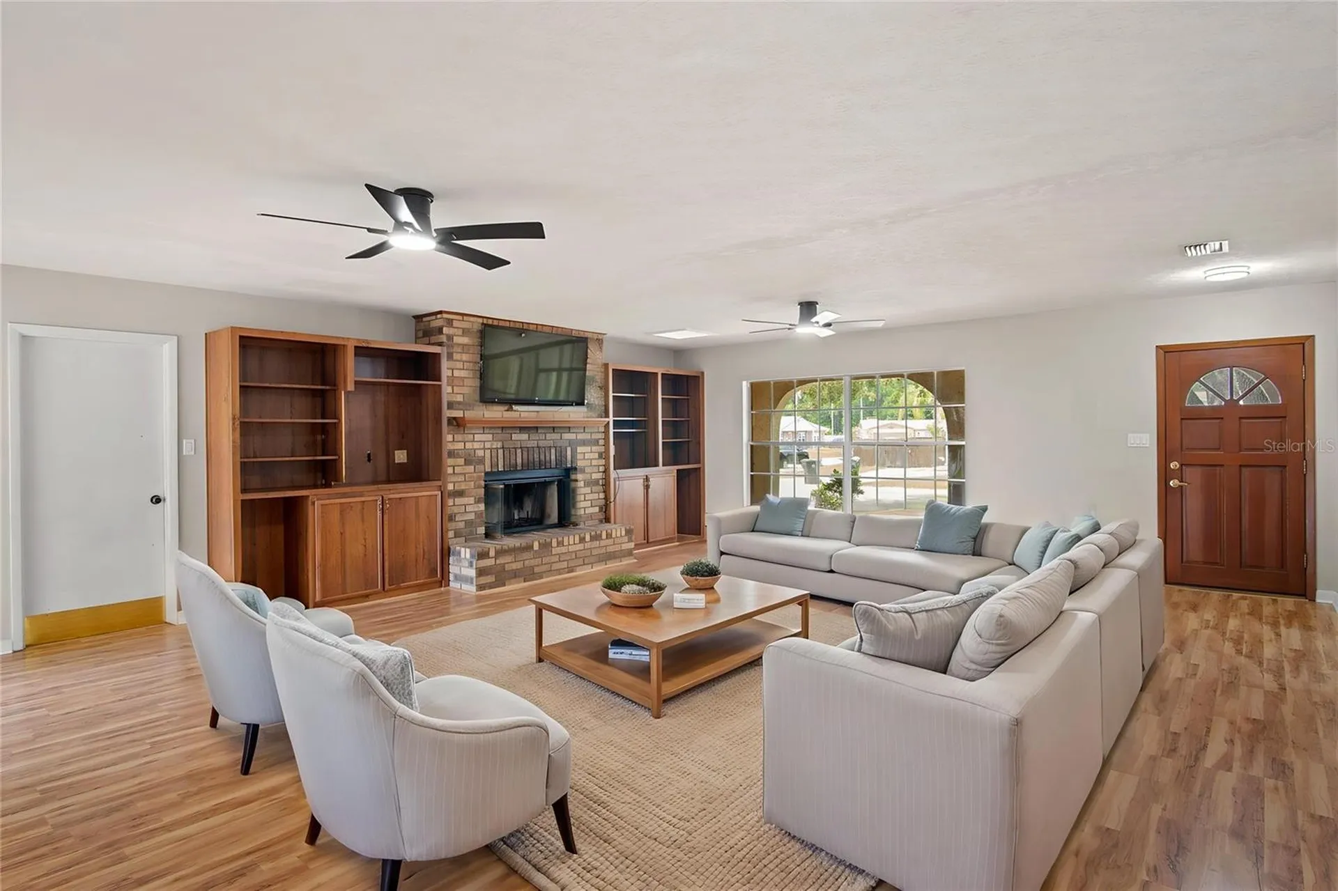 2217 Boxwood Way Brandon FL 33511