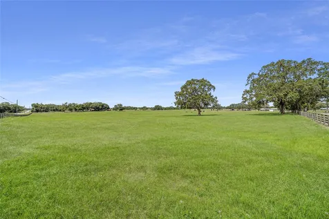 1177 NW 102nd Boulevard Wildwood FL 34785