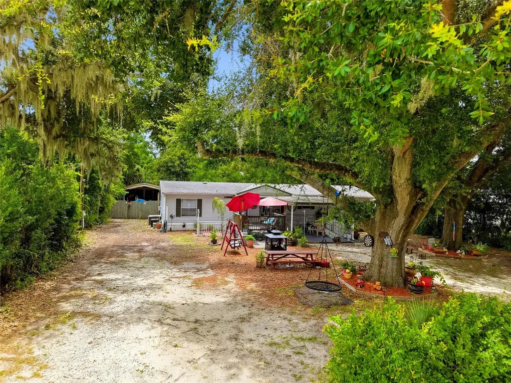 29514 Benjamin Drive Wesley Chapel FL 33543