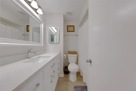 3315 W Wyoming Circle Tampa FL 33611