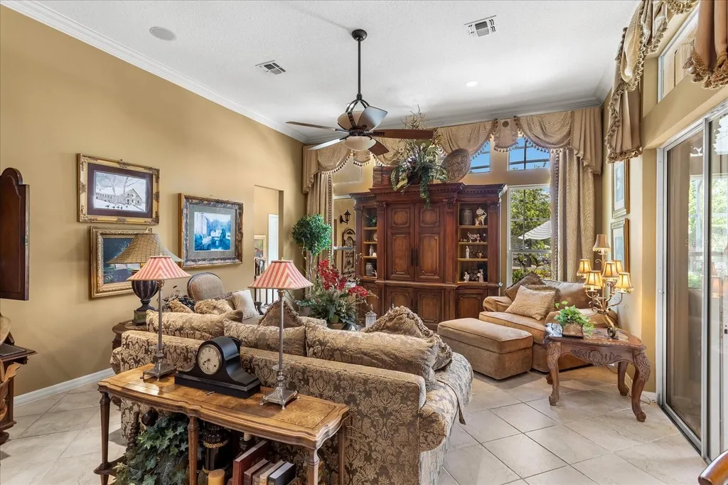 131 Alexandria Place Drive Apopka FL 32712