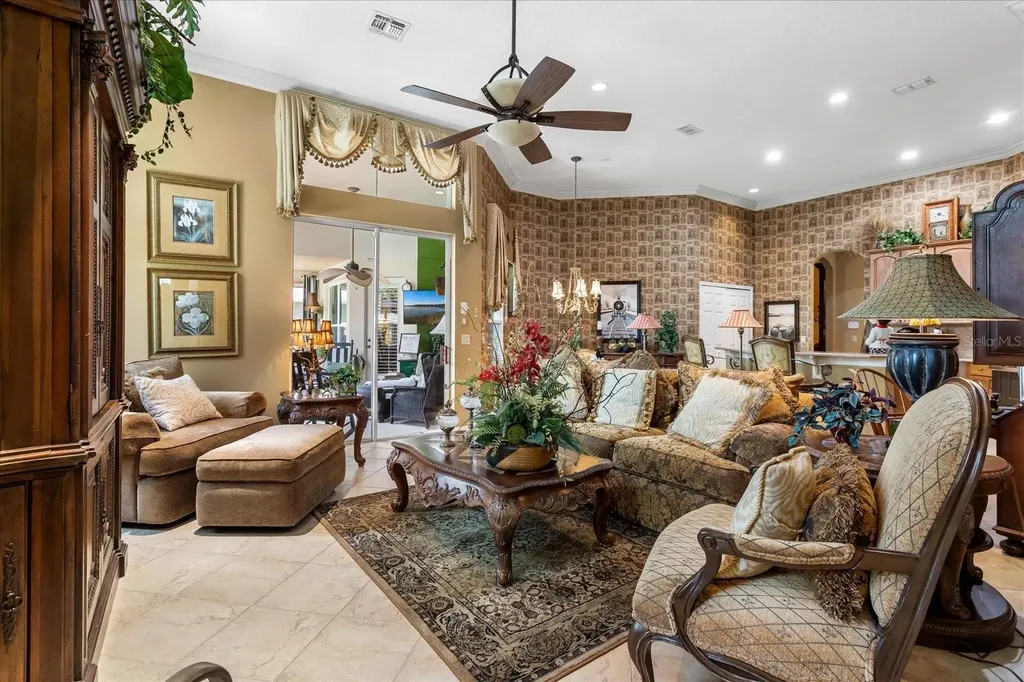 131 Alexandria Place Drive Apopka FL 32712