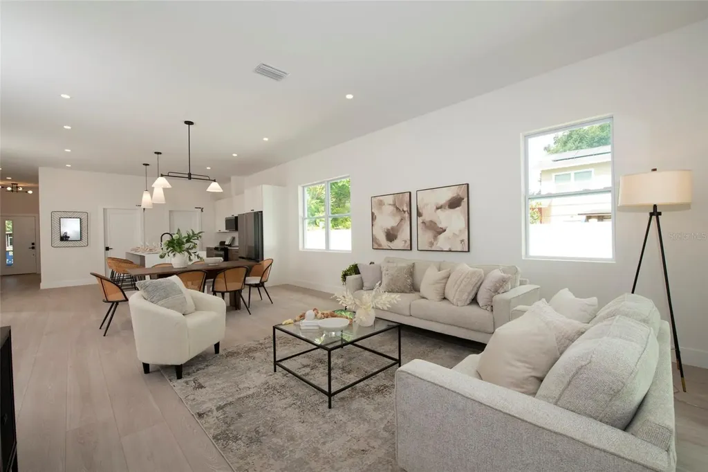 5346 2nd Avenue S St Petersburg FL 33707