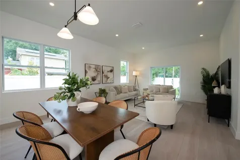 5346 2nd Avenue S St Petersburg FL 33707