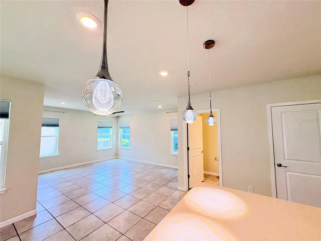 2012 Cross Prairie Parkway Kissimmee FL 34744
