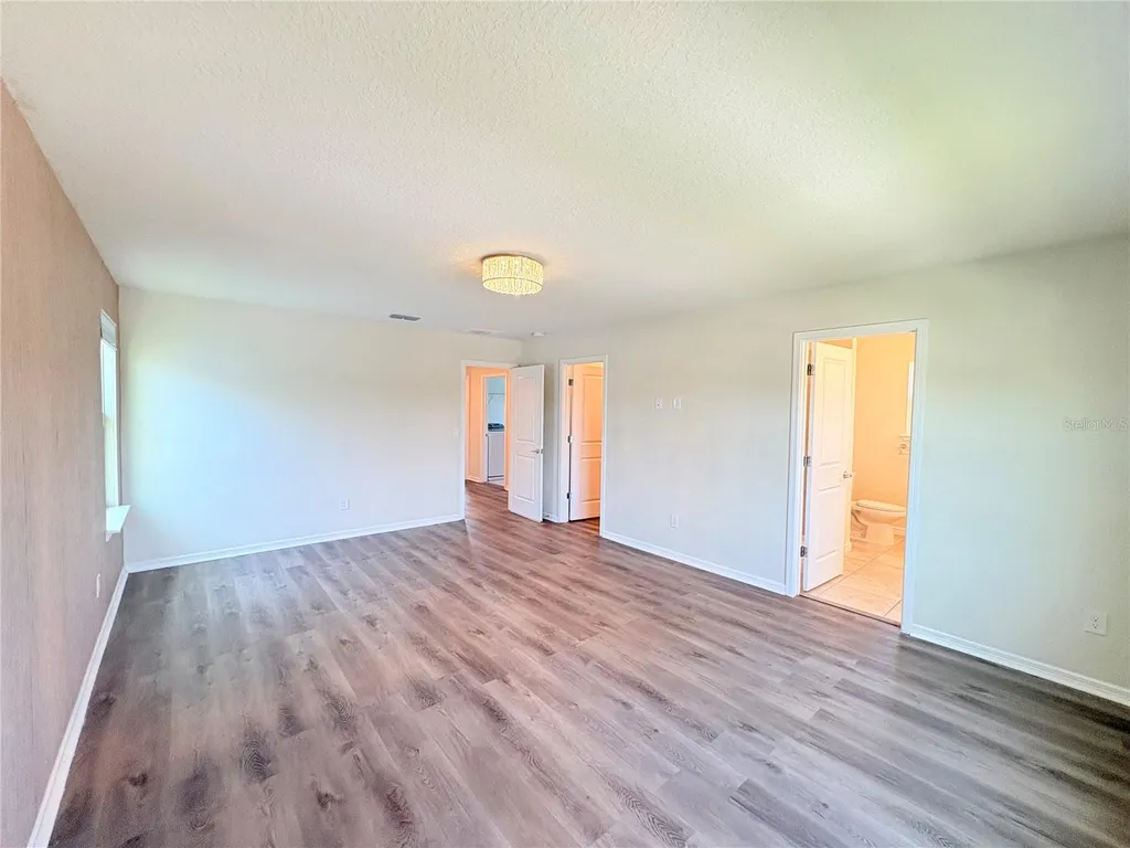 2012 Cross Prairie Parkway Kissimmee FL 34744