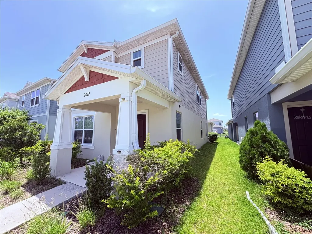2012 Cross Prairie Parkway Kissimmee FL 34744