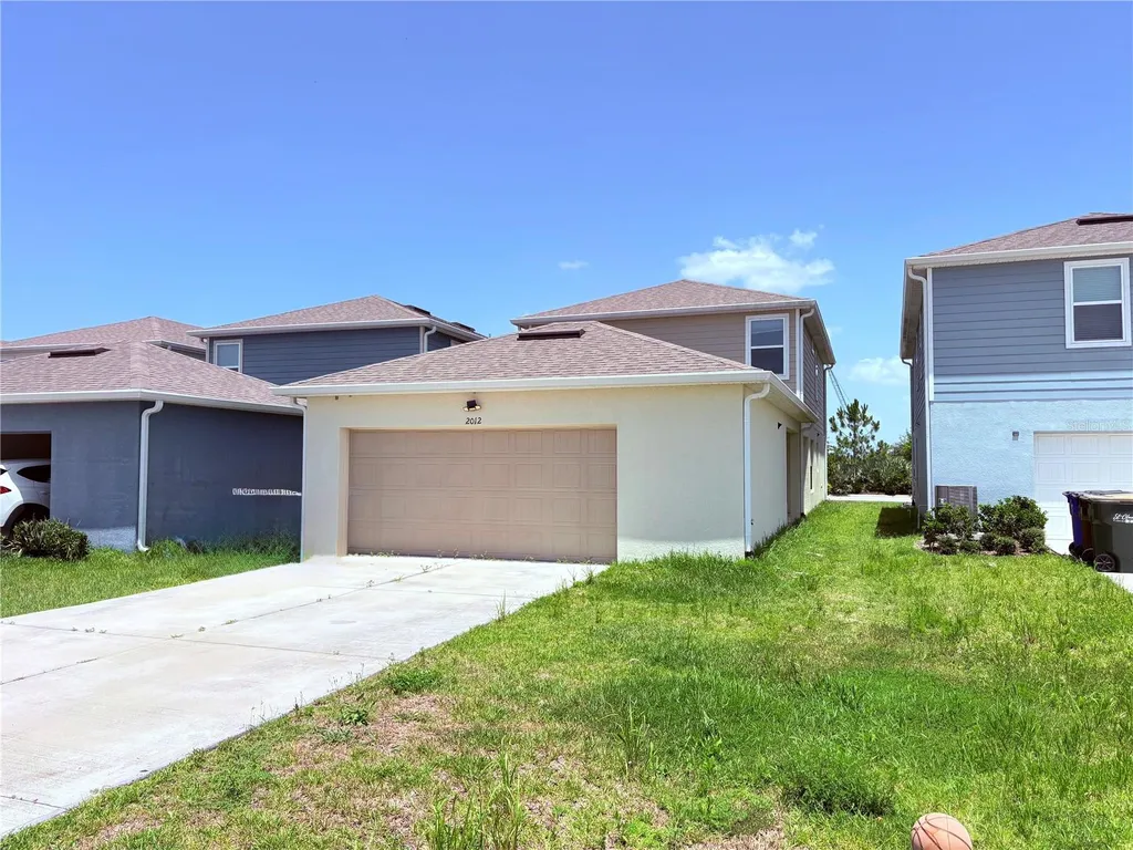 2012 Cross Prairie Parkway Kissimmee FL 34744