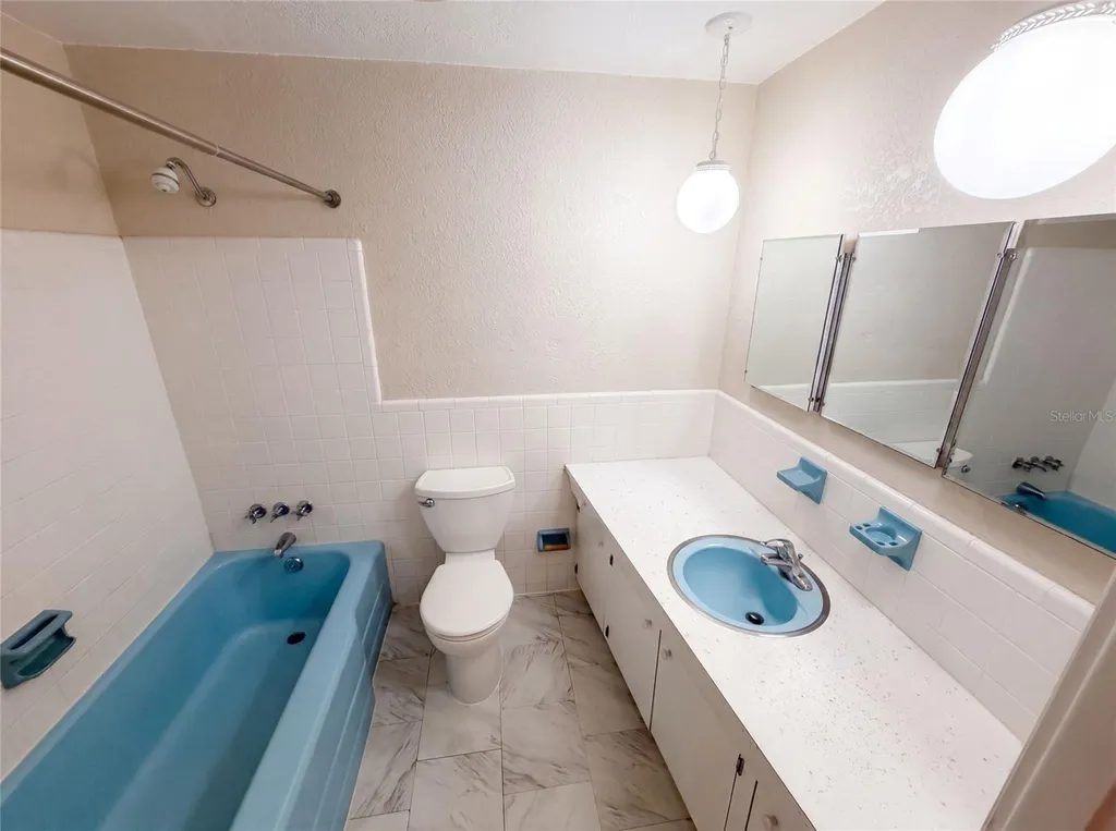 1666 Palace Drive Clearwater FL 33756