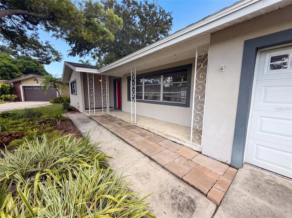 1666 Palace Drive Clearwater FL 33756