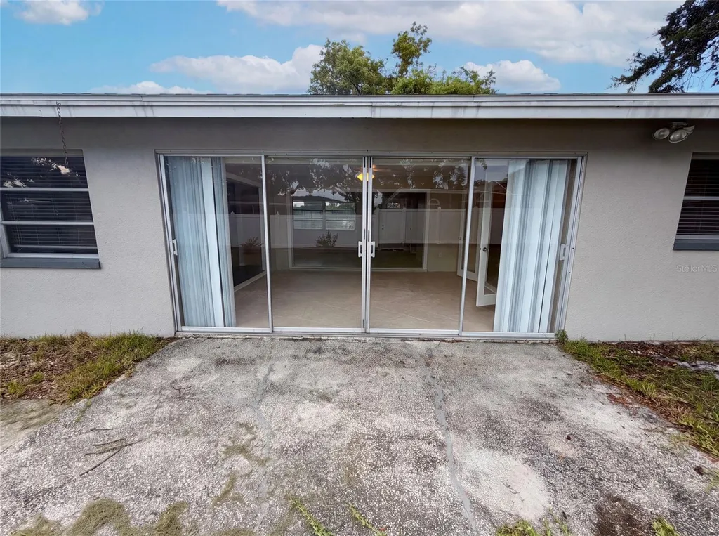 1666 Palace Drive Clearwater FL 33756