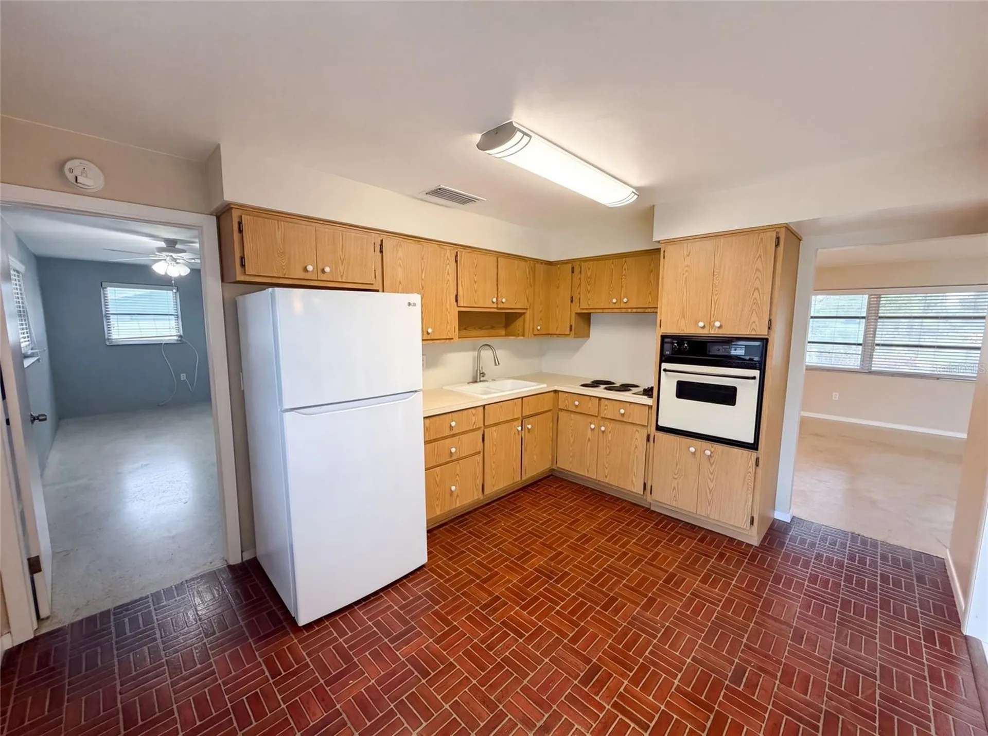 1666 Palace Drive Clearwater FL 33756