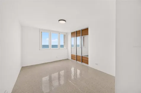 3409 Ave. Isla Verde Carolina PR 00979