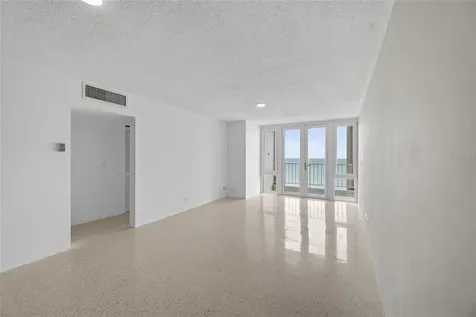 3409 Ave. Isla Verde Carolina PR 00979