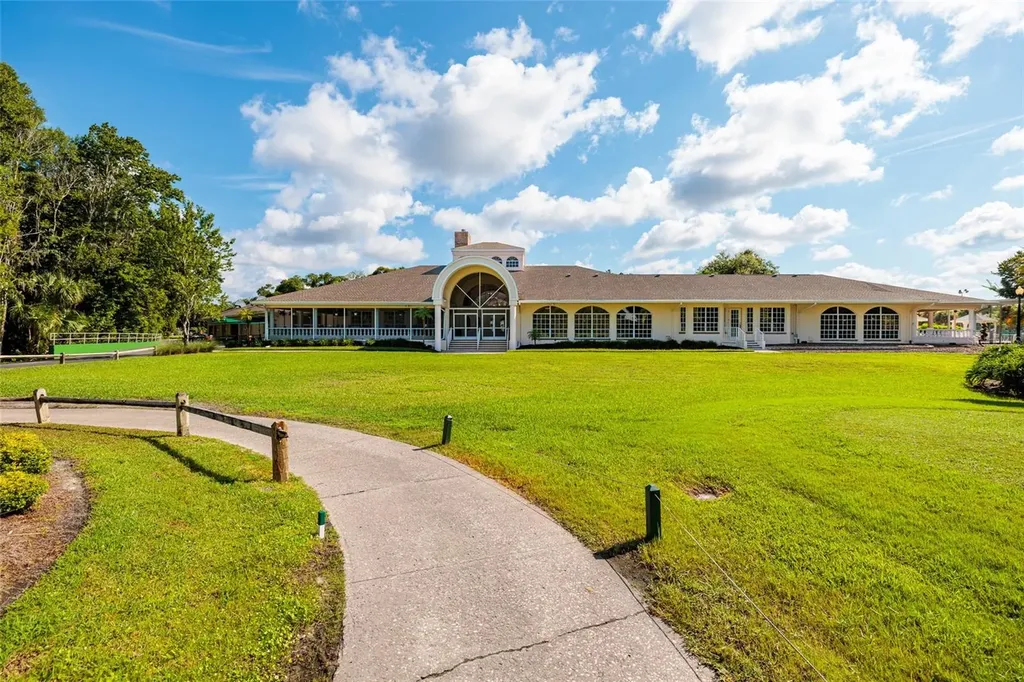 1338 Dartford Drive Tarpon Springs FL 34688