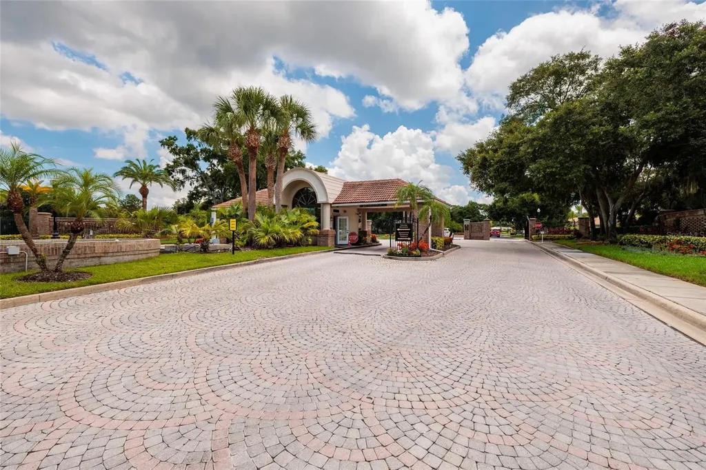 1338 Dartford Drive Tarpon Springs FL 34688