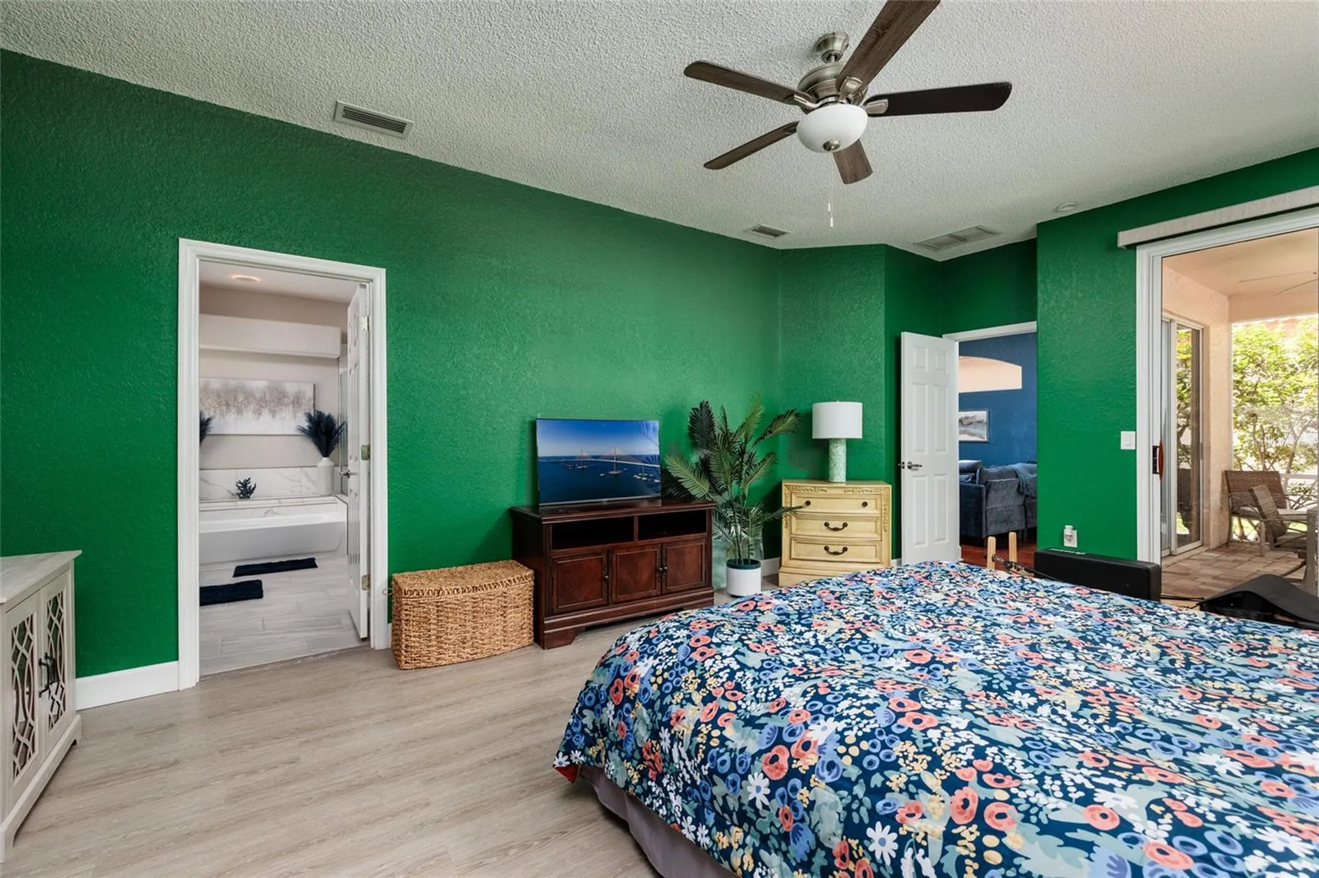 1338 Dartford Drive Tarpon Springs FL 34688