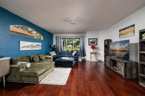 1338 Dartford Drive Tarpon Springs FL 34688