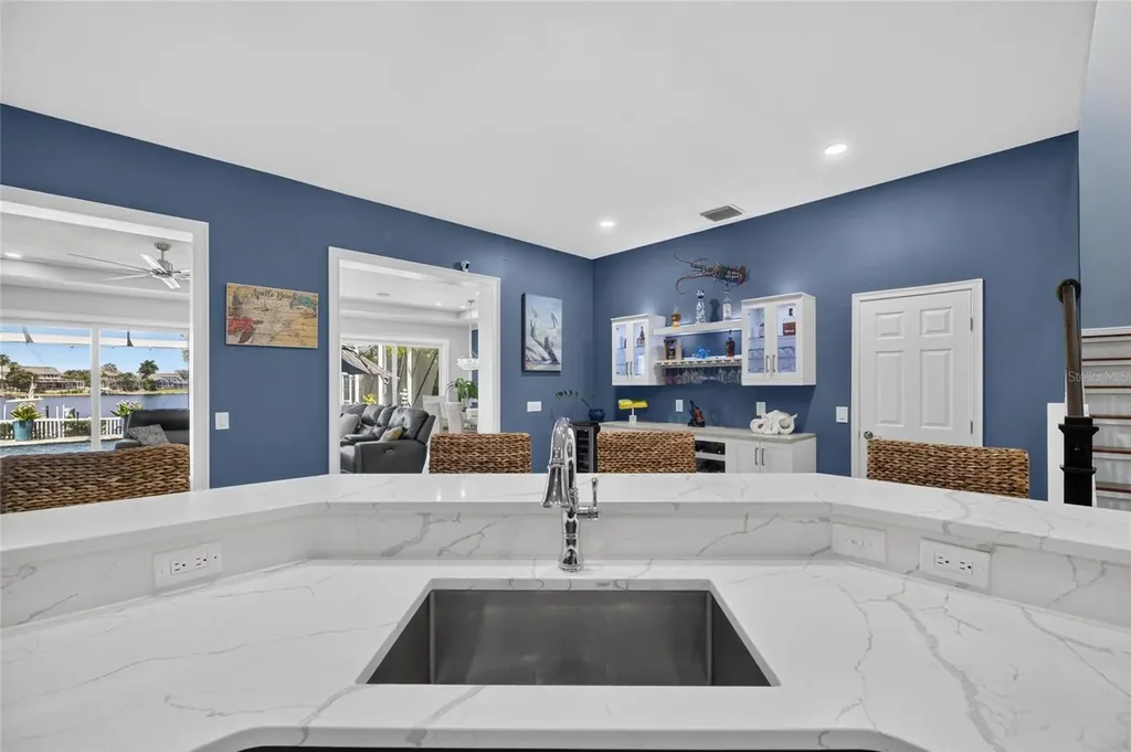 5216 Point Harbor Lane Apollo Beach FL 33572