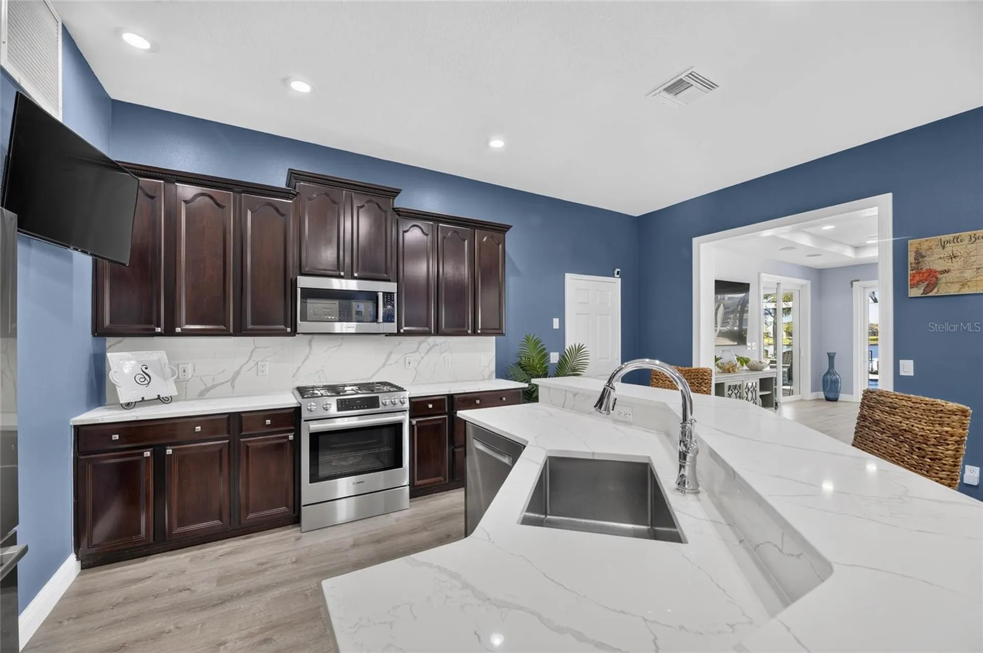 5216 Point Harbor Lane Apollo Beach FL 33572