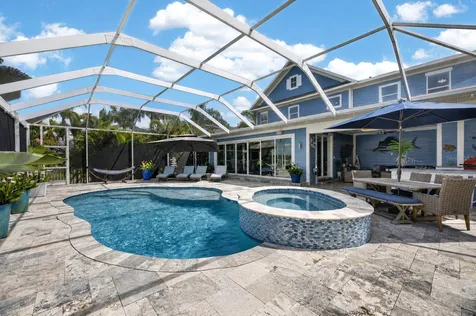 5216 Point Harbor Lane Apollo Beach FL 33572