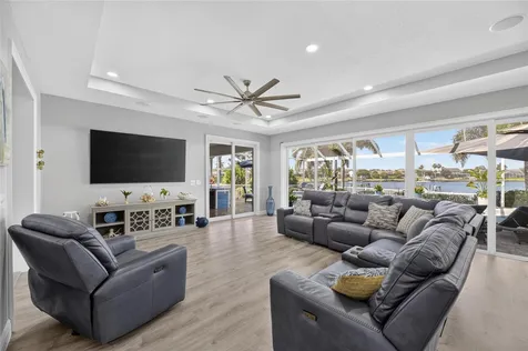 5216 Point Harbor Lane Apollo Beach FL 33572
