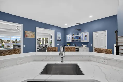 5216 Point Harbor Lane Apollo Beach FL 33572