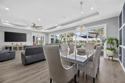 5216 Point Harbor Lane Apollo Beach FL 33572