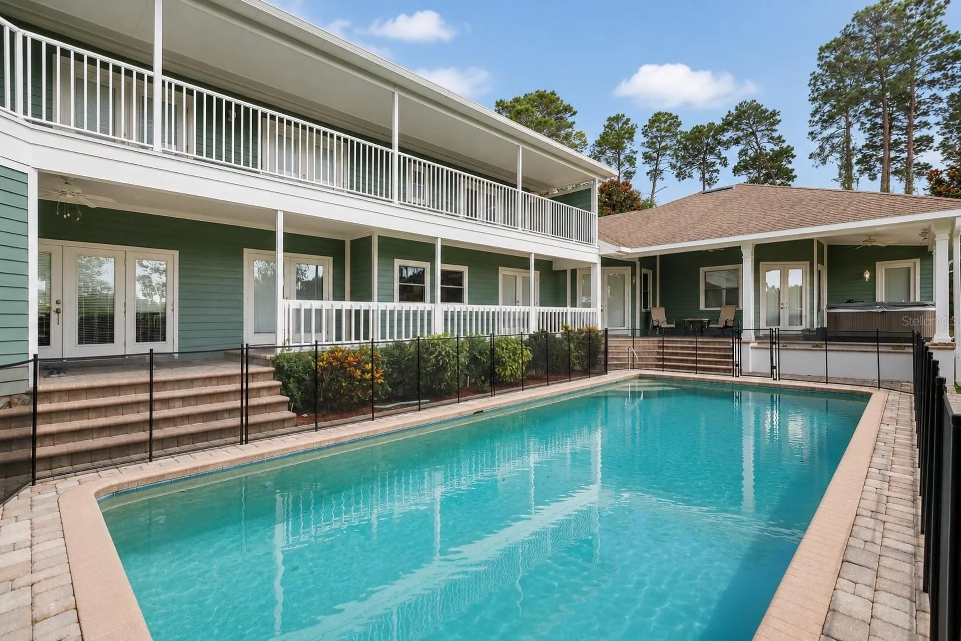 967 Pine Hill Road Palm Harbor FL 34683
