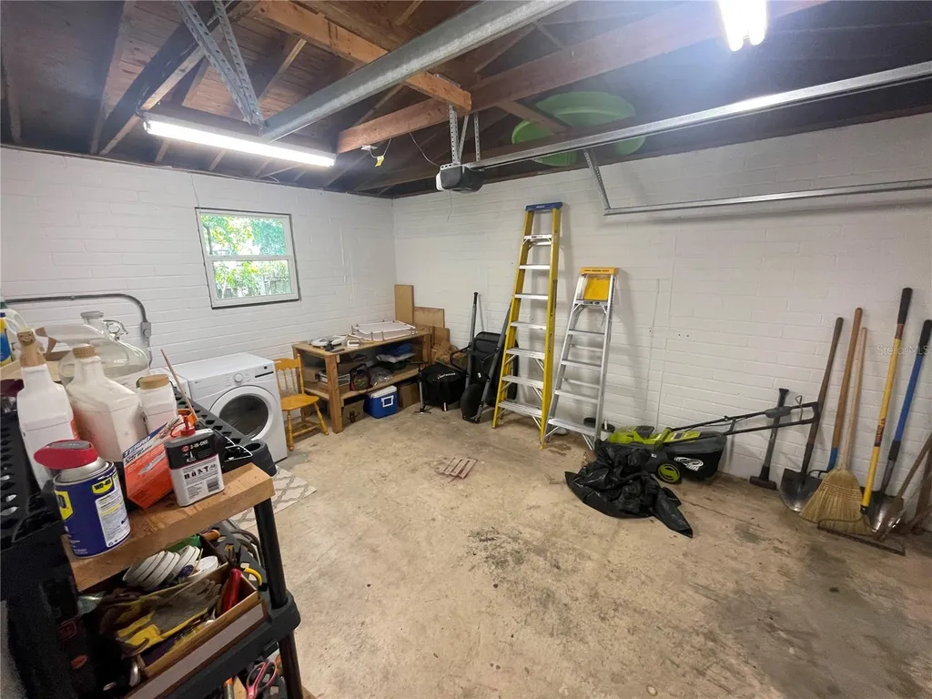 1317 NW 4th Street Gainesville FL 32601