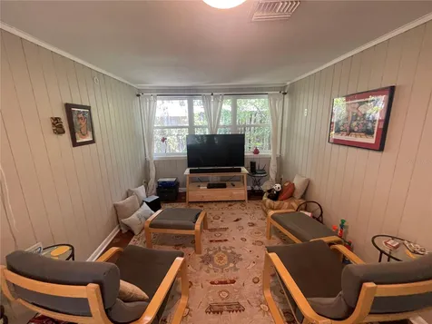 1317 NW 4th Street Gainesville FL 32601