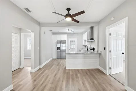 708 Celery Avenue Sanford FL 32771