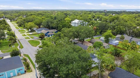 708 Celery Avenue Sanford FL 32771
