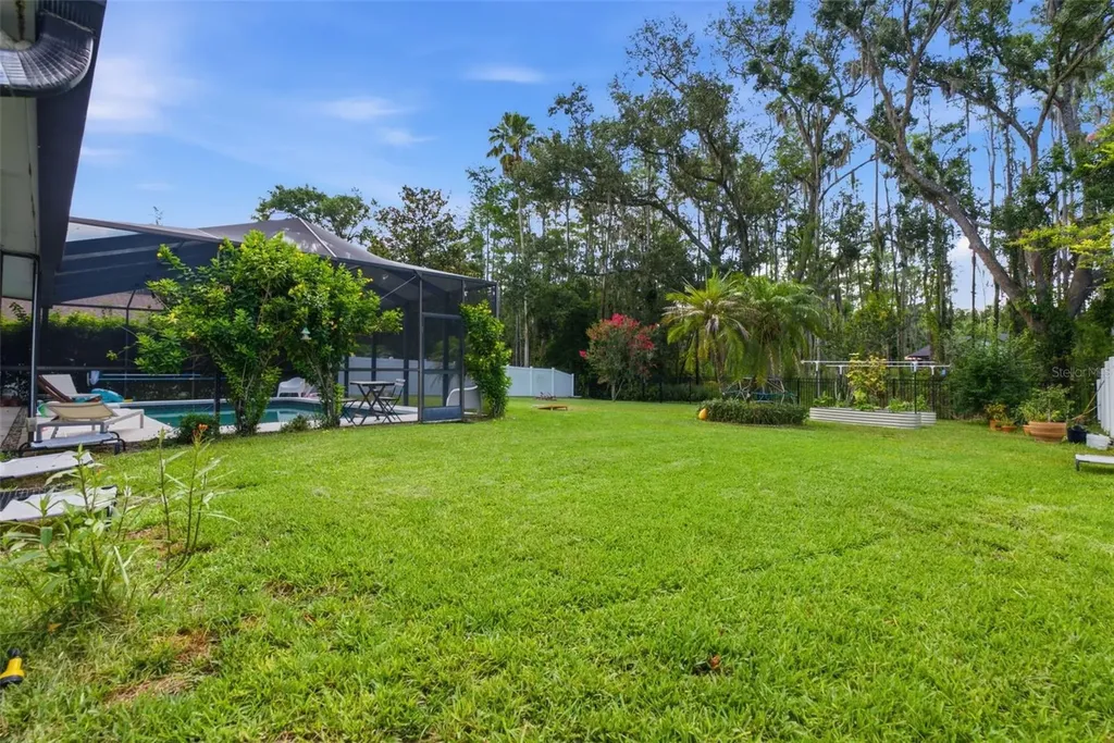 16909 Rolling Rock Drive Tampa FL 33618