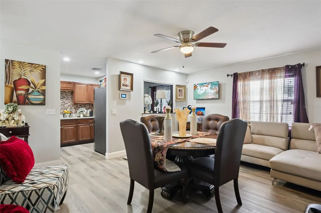 90 N Goldwyn Avenue Orlando FL 32805